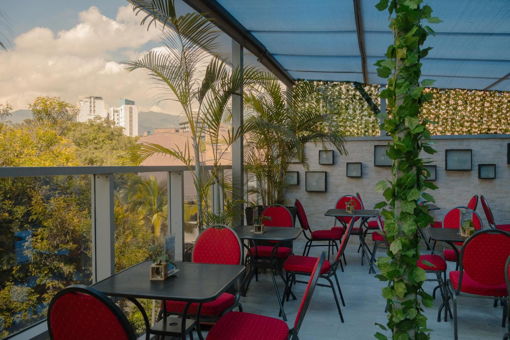 Hotel Laureles Plaza Μεντεγίν Εξωτερικό φωτογραφία