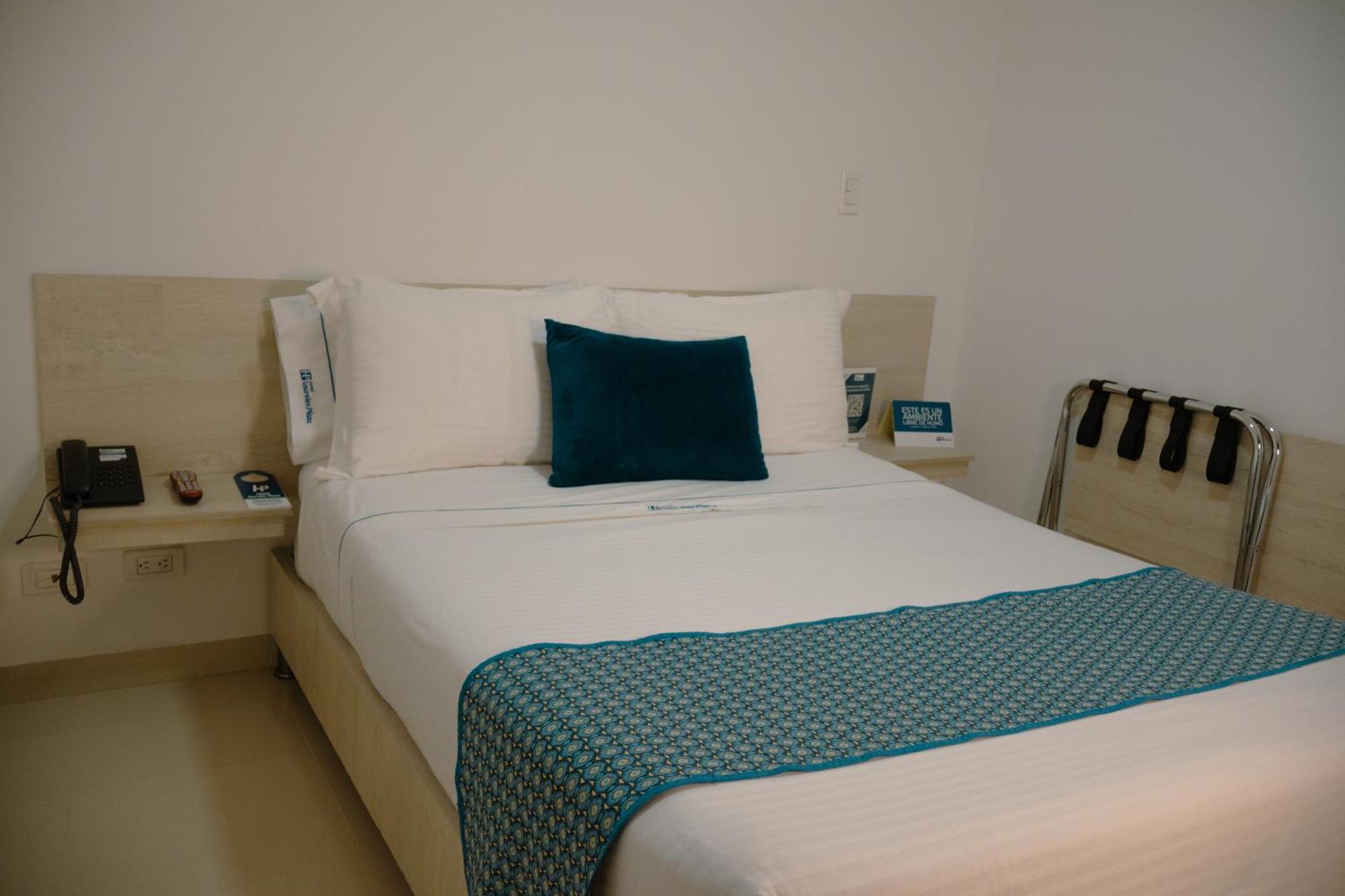 Hotel Laureles Plaza Μεντεγίν Εξωτερικό φωτογραφία