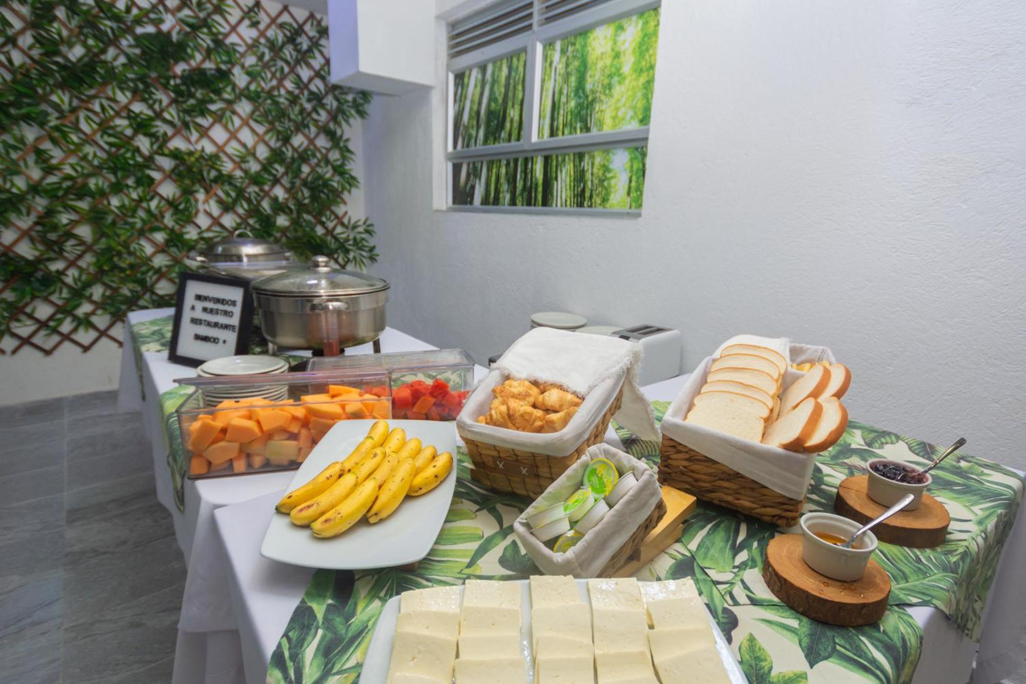 Hotel Laureles Plaza Μεντεγίν Εξωτερικό φωτογραφία