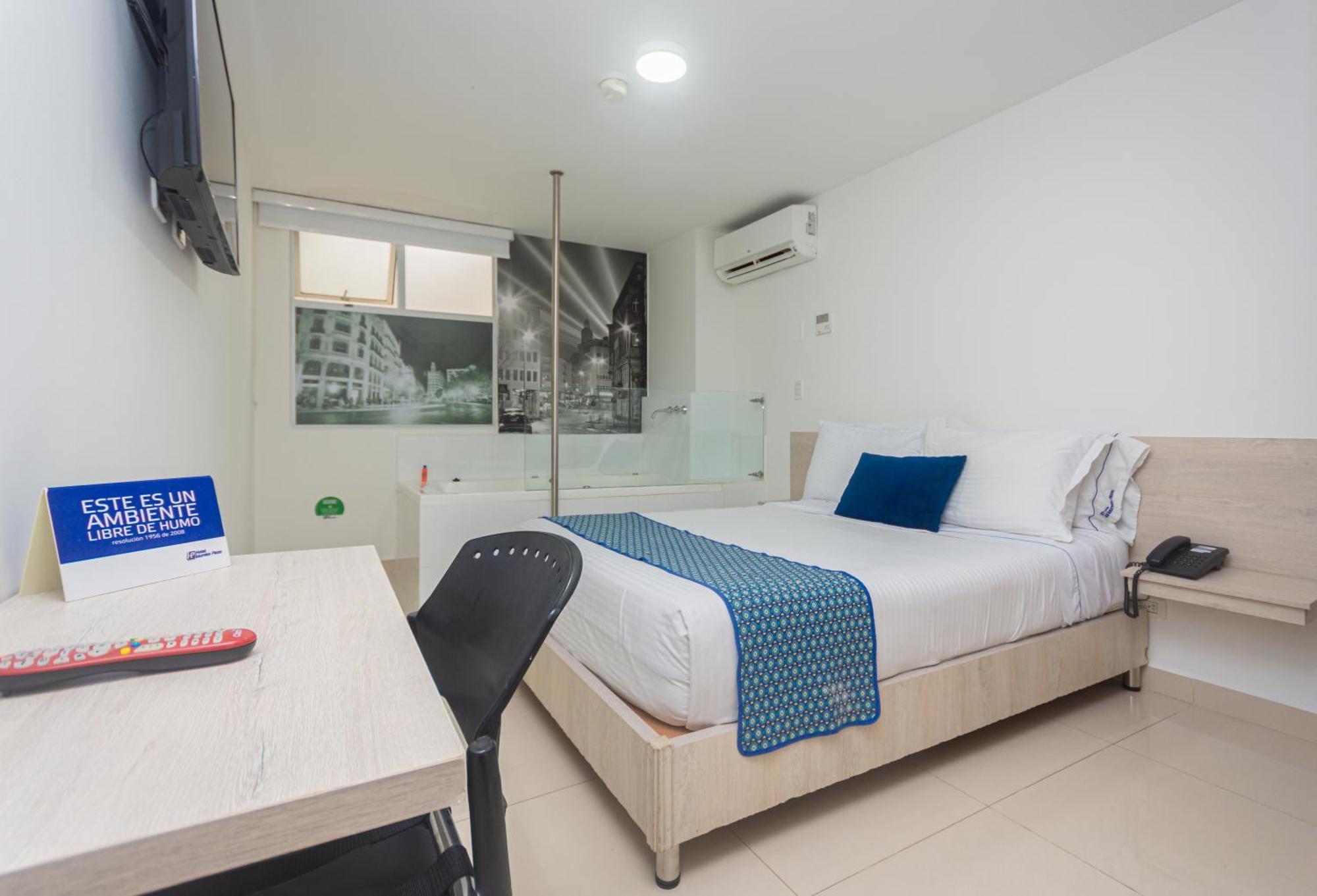 Hotel Laureles Plaza Μεντεγίν Εξωτερικό φωτογραφία